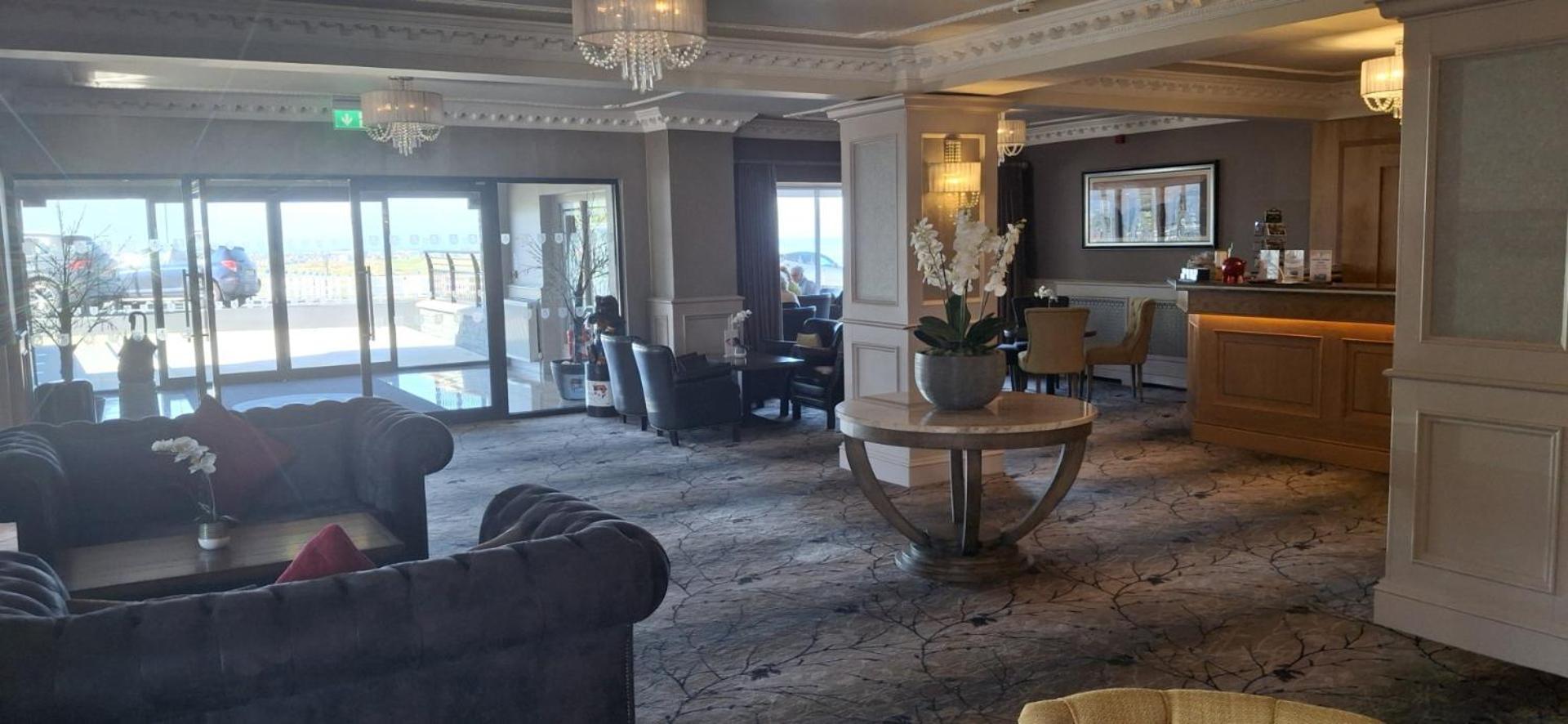 Royal Court Hotel Portrush Exteriér fotografie