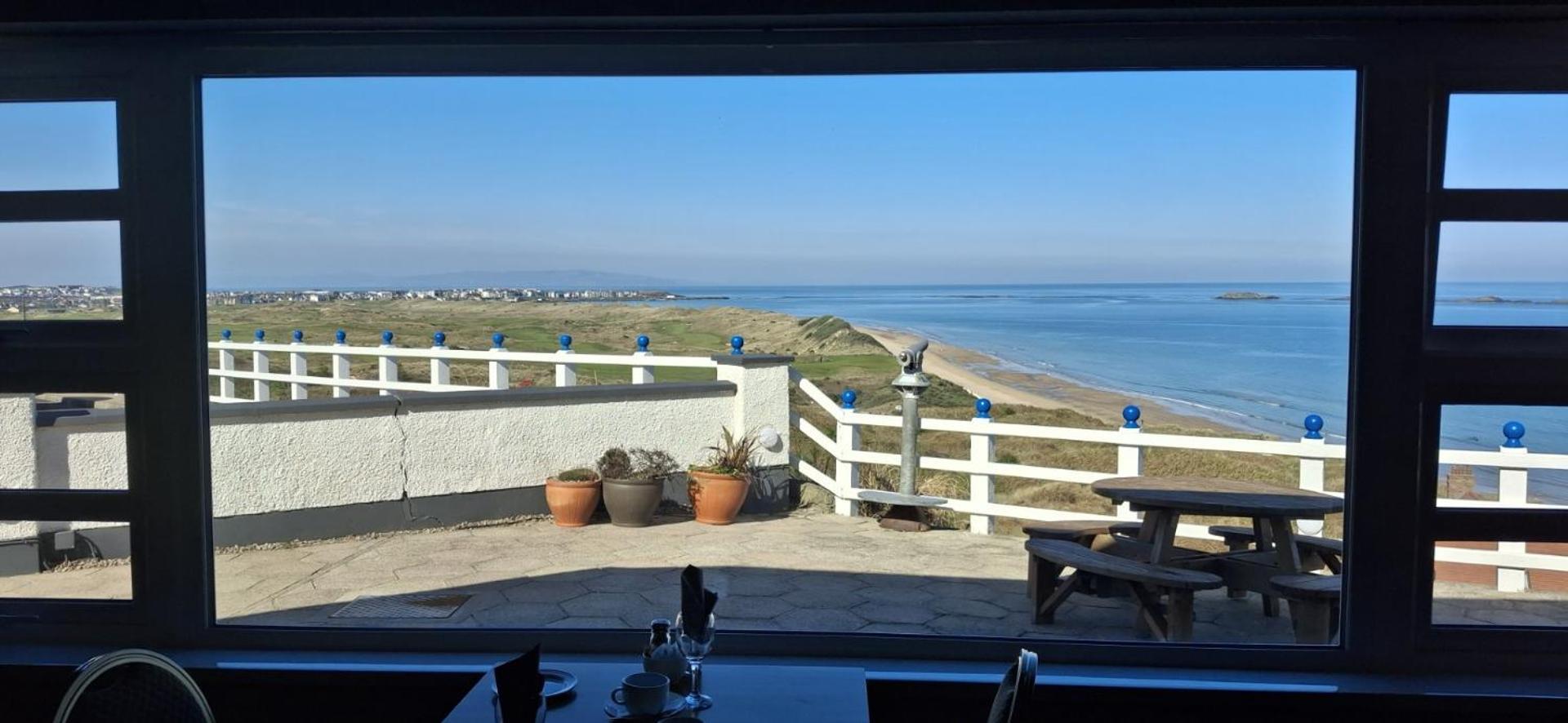 Royal Court Hotel Portrush Exteriér fotografie