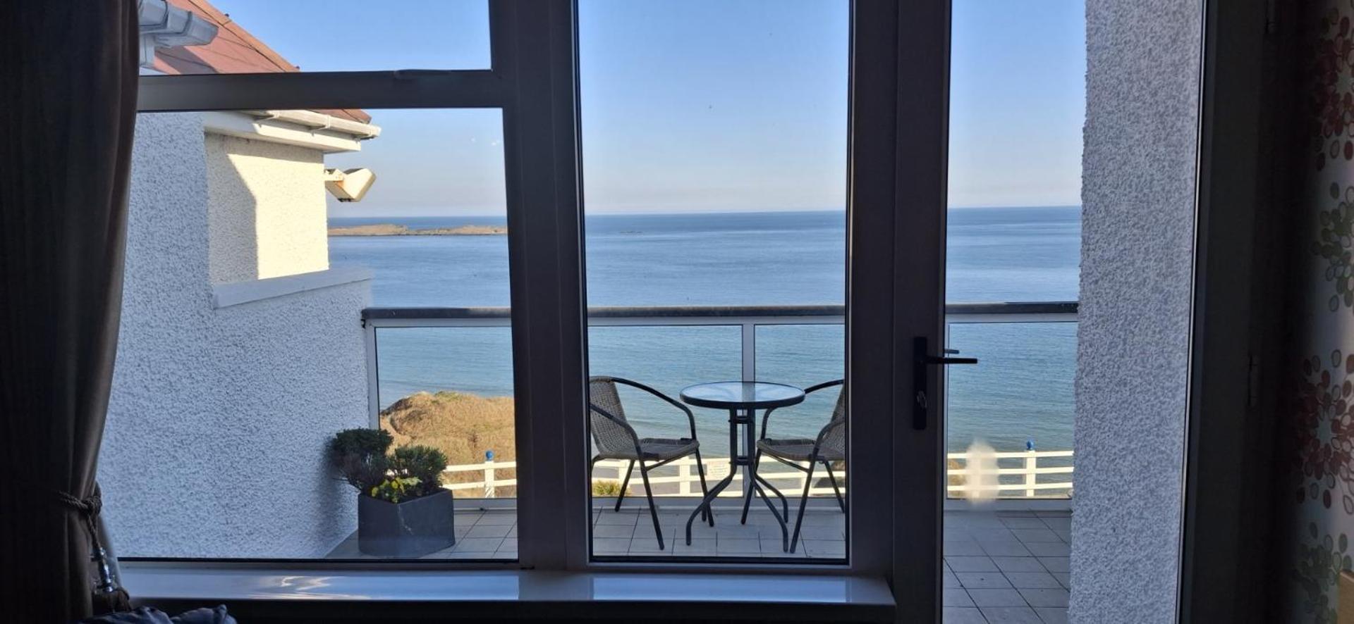 Royal Court Hotel Portrush Exteriér fotografie
