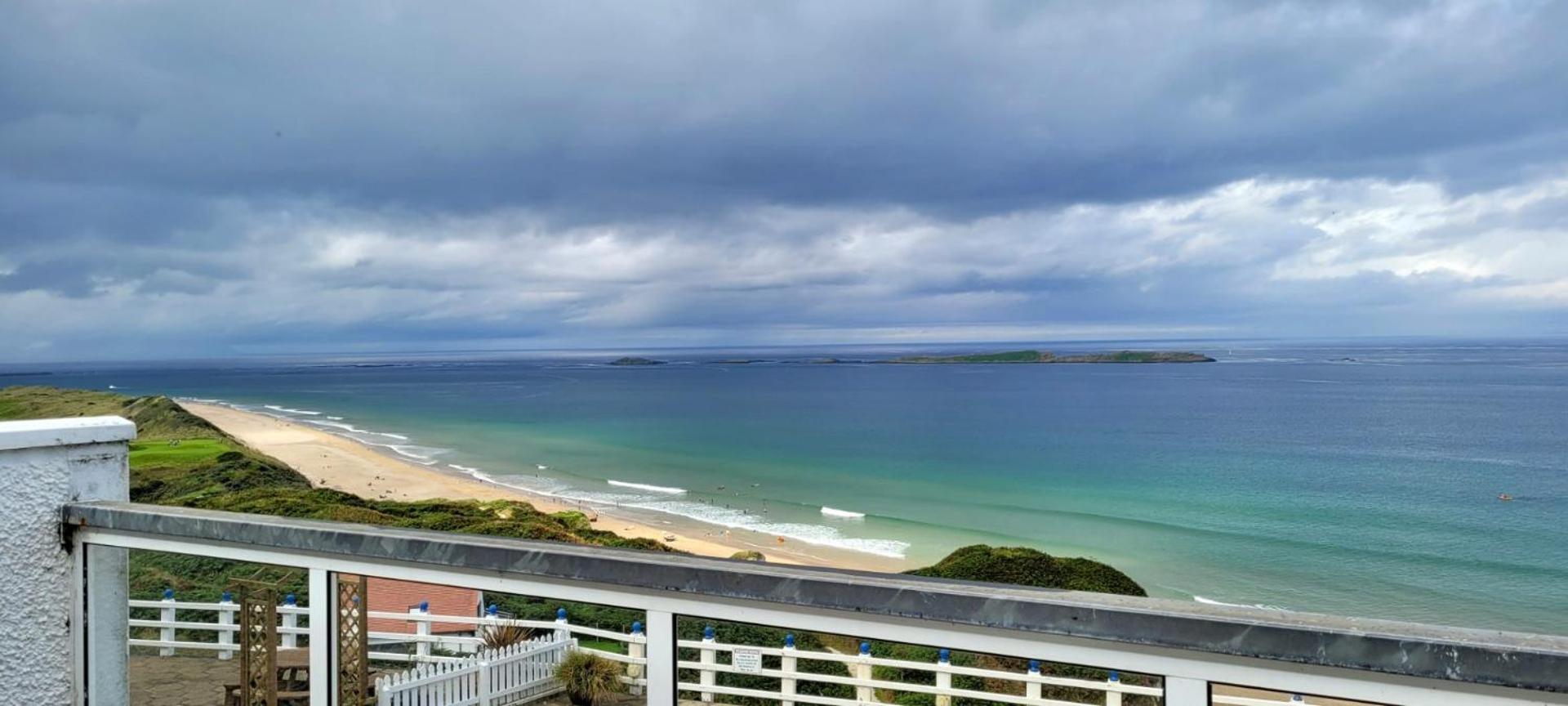 Royal Court Hotel Portrush Exteriér fotografie